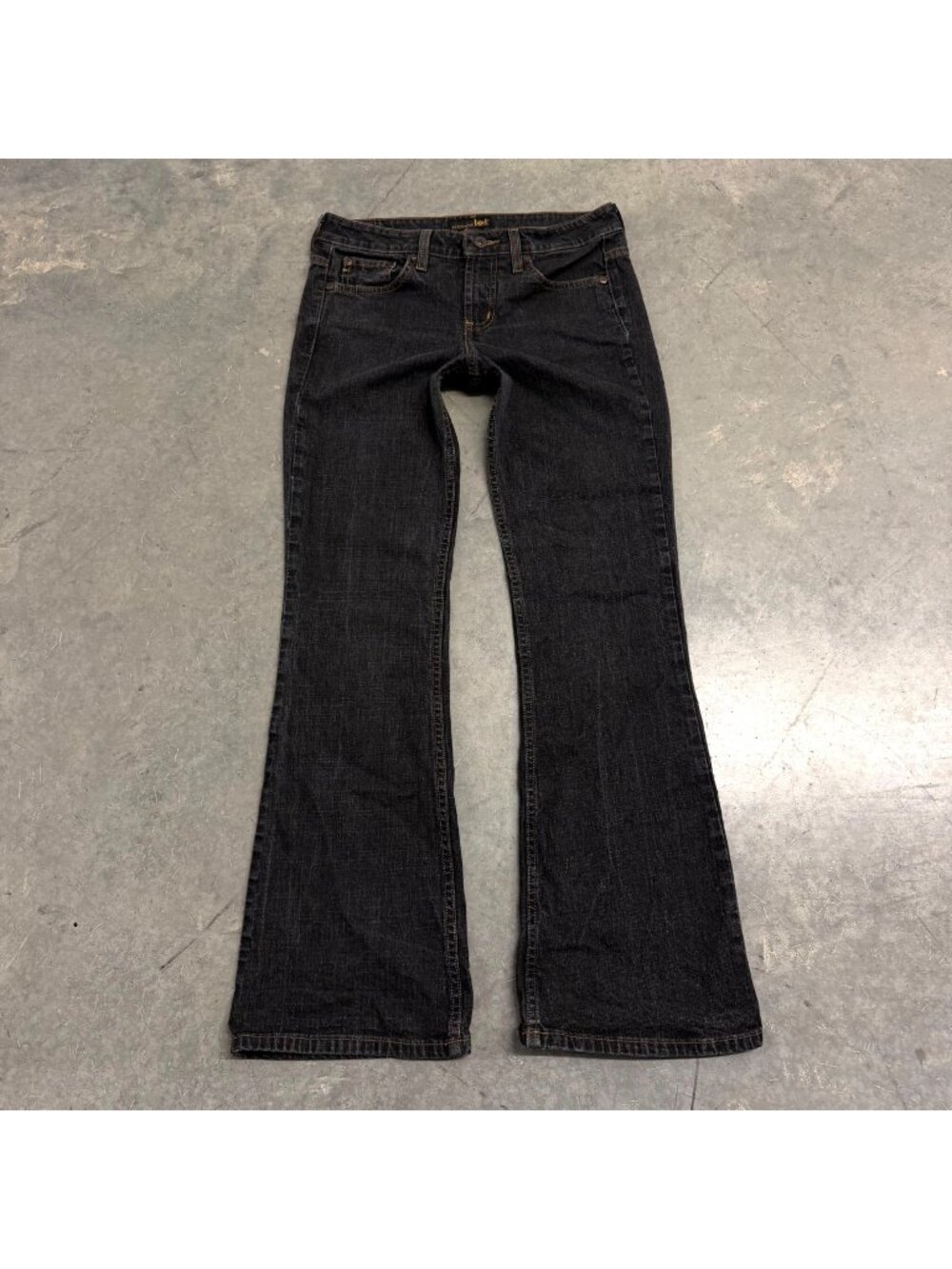 Vintage 2000s l.e.i. Low Rise Flare Jeans